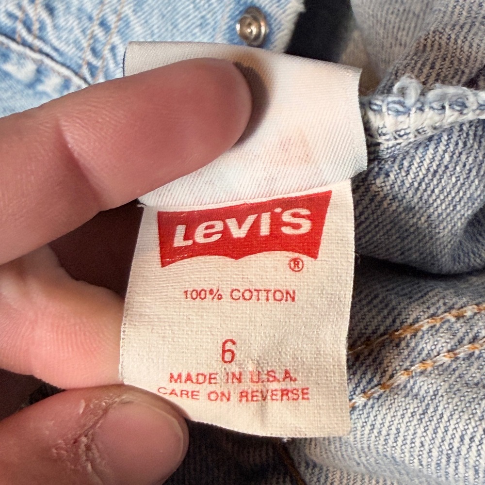 vintage 80's Kids Levi Strauss & Co Denim Jacket Size 6 Light Wash Made in USA - Picture 4 of 7